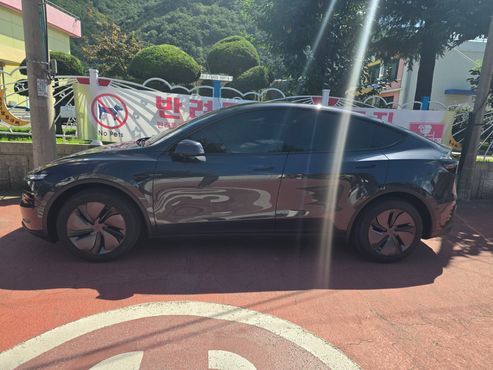 Tesla Model Y RWD — пробег 800 км — фото 5 из 5