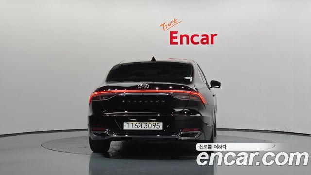 Hyundai Grandeur из Кореи Encar