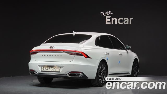 Hyundai Grandeur из Кореи Encar