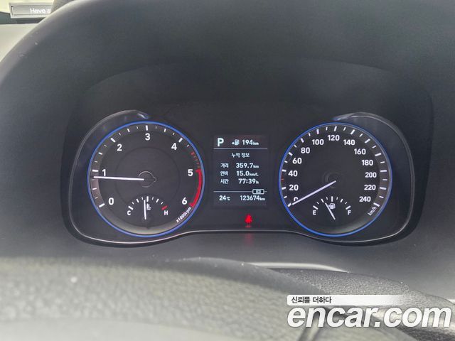 Hyundai Kona из Кореи Encar
