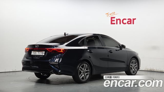 Kia K3 из Кореи Encar