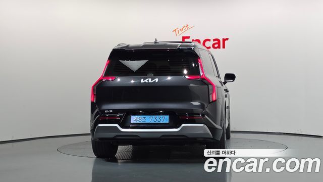 Kia EV9 из Кореи Encar