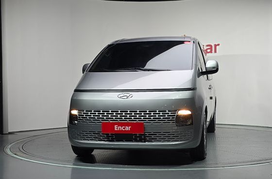 Hyundai Staria Cargo 3-Seater Modern — пробег 16 074 км — фото 3 из 5