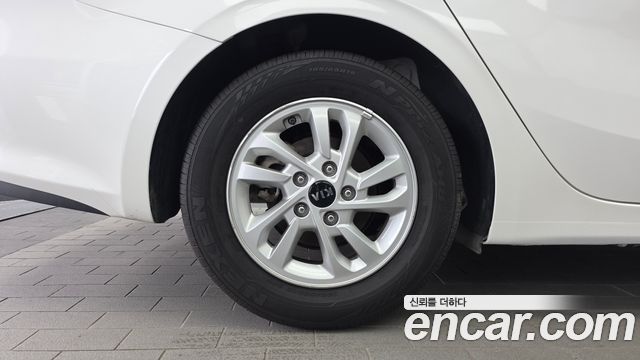 Kia K3 из Кореи Encar