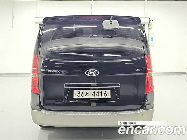Hyundai Starex Urban 9-Seater Premium Spicial — пробег 145 918 км — фото 3 из 5