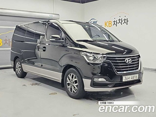 Hyundai Starex Urban 9-Seater Premium Spicial — пробег 145 918 км — фото 4 из 5