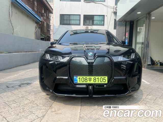 BMW iX xDrive45 M Sport — пробег 3 454 км — фото 1 из 5