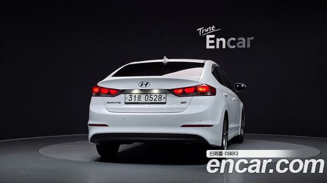 Hyundai AVANTE из Кореи Encar