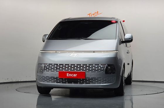 Hyundai Staria L3.5 Cargo 5-Seater Modern — пробег 5 999 км — фото 3 из 5