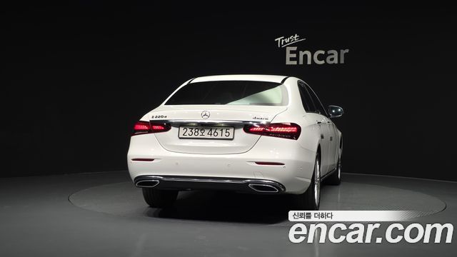Mercedes-Benz E-Class из Кореи Encar