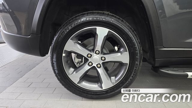 Jeep Cherokee из Кореи Encar