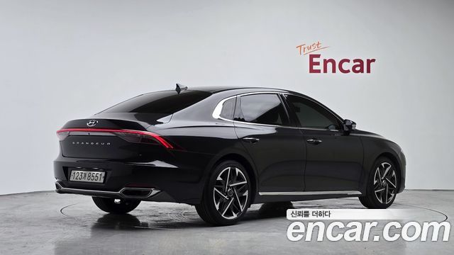Hyundai Grandeur из Кореи Encar