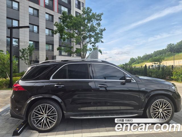 Mercedes-Benz GLE-Class AMG GLE53 4MATIC+ — пробег 20 900 км — фото 4 из 5