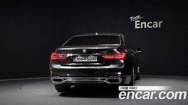 BMW 7-Series 750Li xDrive — пробег 129 463 км — фото 4 из 5