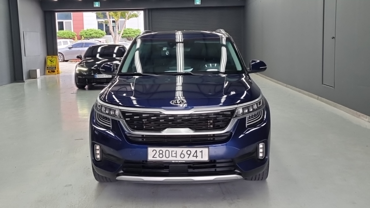 Kia Seltos из Кореи Encar
