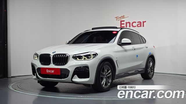 BMW X4 xDrive20i M Sport X — пробег 67 995 км — фото 1 из 5