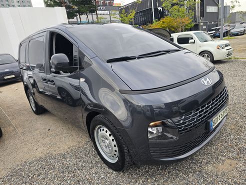 Hyundai Staria Cargo 3-Seater Smart — пробег 116 900 км — фото 2 из 5