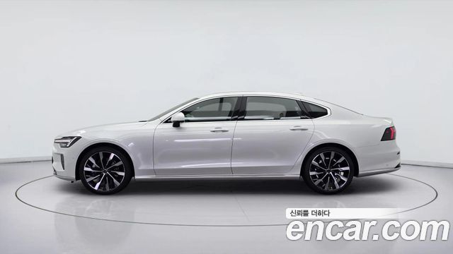 Volvo S90 B5 Ultra Bright Air sus — пробег 536 км — фото 3 из 5