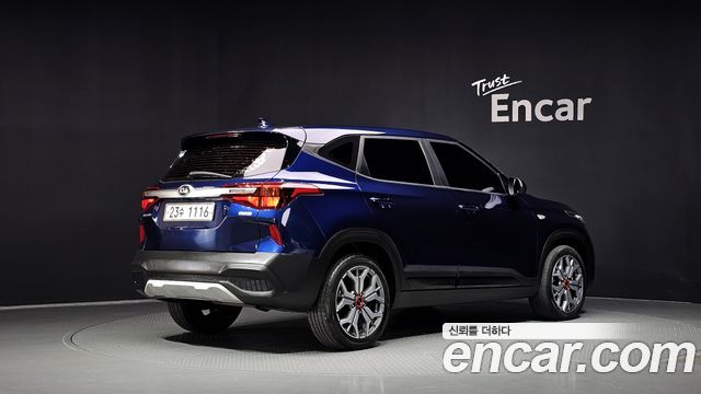 Kia Seltos из Кореи Encar