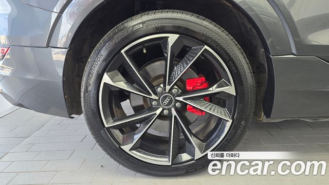 Audi e-tron из Кореи Encar