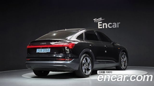 Audi e-tron из Кореи Encar