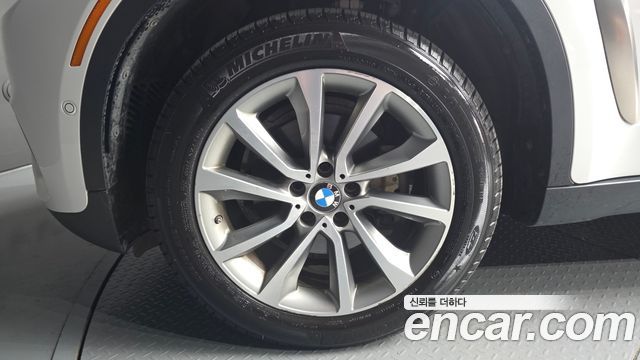 BMW X6 xDrive 35i — пробег 60 919 км — фото 5 из 5