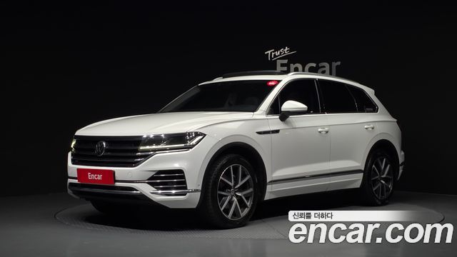 Volkswagen Touareg 3.0 TDI Prestige — пробег 137 531 км — фото 1 из 5