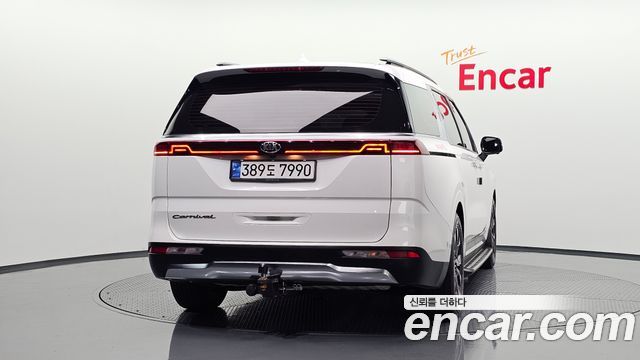 Kia Carnival из Кореи Encar