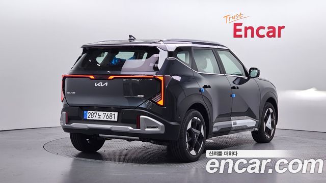 Kia Seltos из Кореи Encar