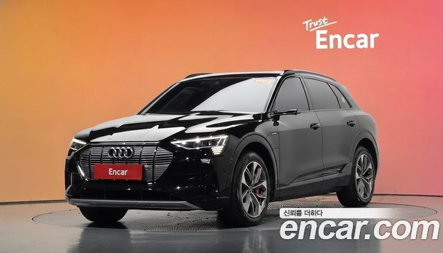 Audi e-tron из Кореи Encar