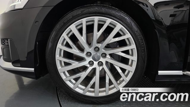 Audi A8 из Кореи Encar