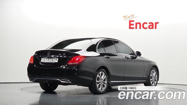 Mercedes-Benz C-Class из Кореи Encar