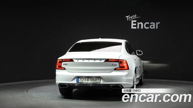 Volvo S90 из Кореи Encar