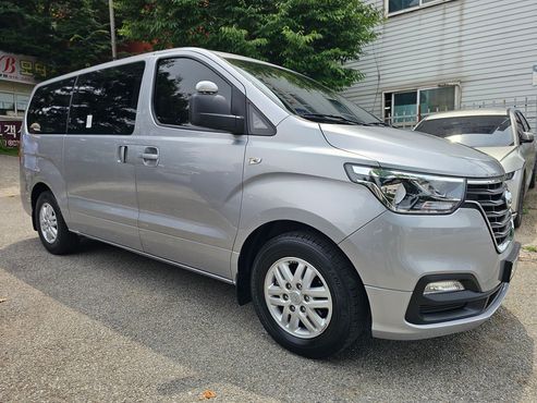 Hyundai Starex Van 3-Seater Smart — пробег 59 194 км — фото 3 из 5