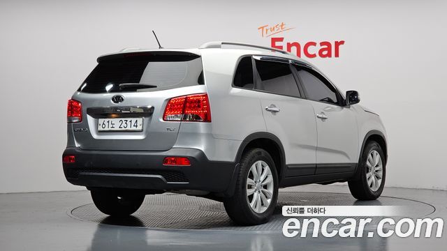 Kia Sorento Diesel 2.0 2WD TLX High-Deluxe — пробег 250 726 км — фото 2 из 5