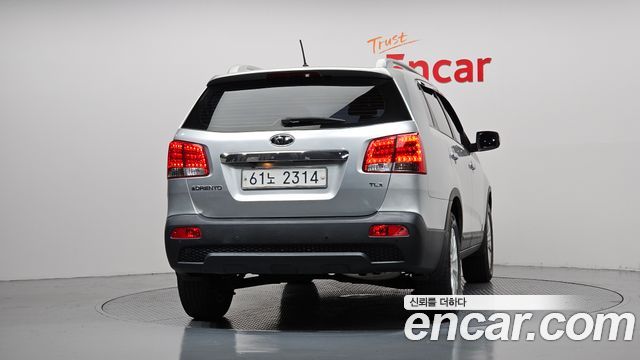 Kia Sorento Diesel 2.0 2WD TLX High-Deluxe — пробег 250 726 км — фото 4 из 5