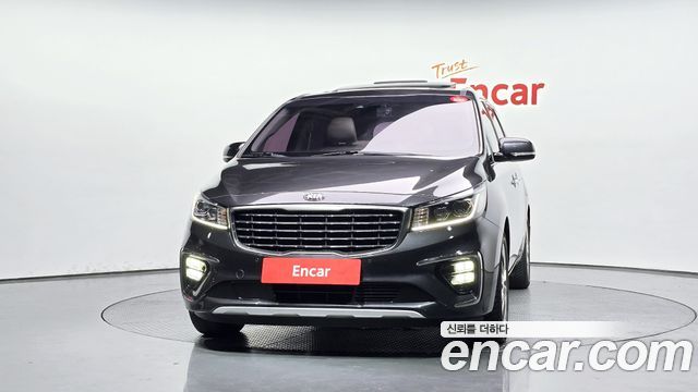 Kia Carnival из Кореи Encar