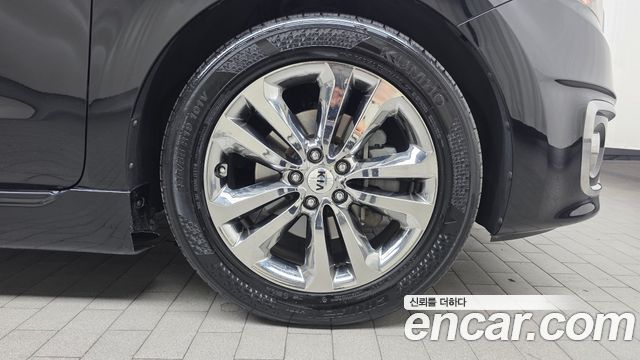Kia Carnival из Кореи Encar