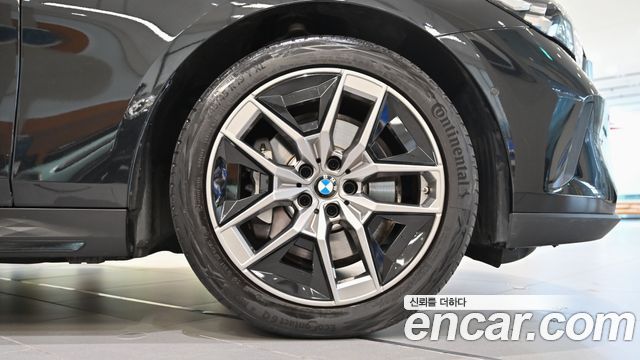 BMW 5-Series 530i xDrive — пробег 25 552 км — фото 5 из 5