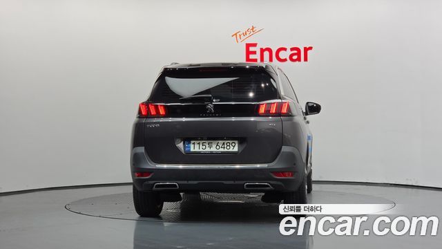 Peugeot 5008 из Кореи Encar