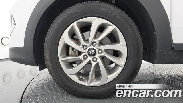 Hyundai Tucson из Кореи Encar