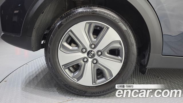 Kia Niro из Кореи Encar