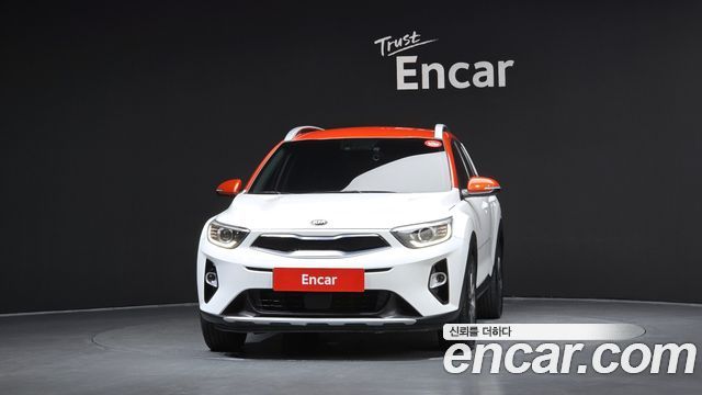 Kia Stonic 1.4 Prestige — пробег 52 450 км — фото 3 из 5