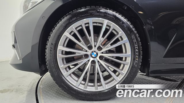 BMW 3-Series из Кореи Encar