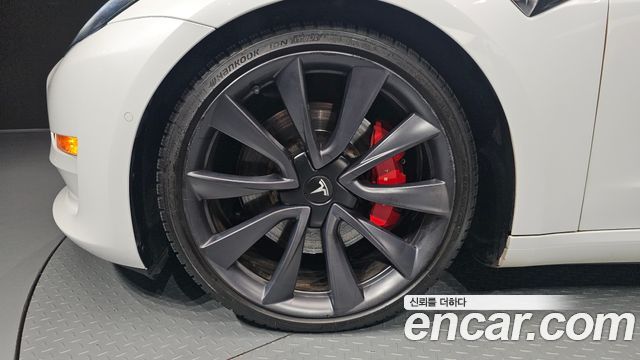 Tesla Model 3 Performance AWD — пробег 113 700 км — фото 5 из 5