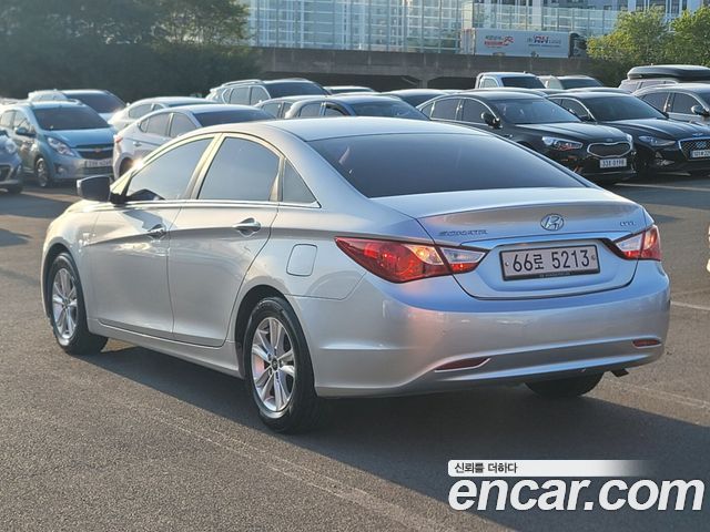 Hyundai Sonata CVVL Luxury — пробег 93 597 км — фото 4 из 5