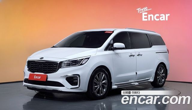 Kia Carnival Gasoline 7-Seater Limousine President — пробег 137 291 км — фото 1 из 5