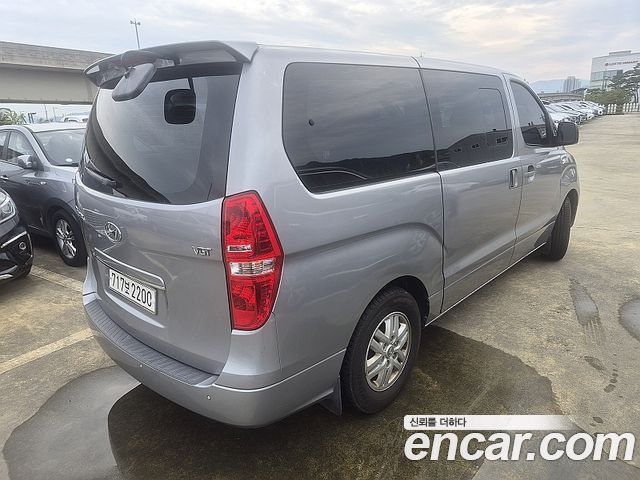 Hyundai Starex 12-Seater Wagon Modern — пробег 202 559 км — фото 2 из 5
