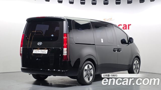 Hyundai Staria из Кореи Encar