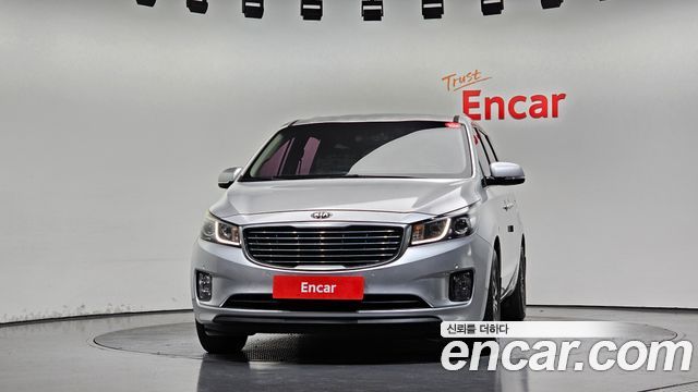 Kia Carnival из Кореи Encar